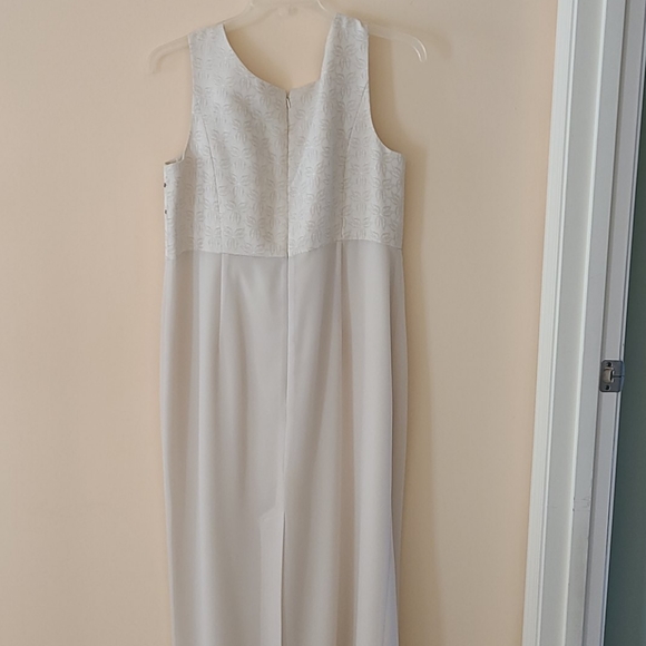 Formal dress sleeveless with Jacket - Picture 5 of 9